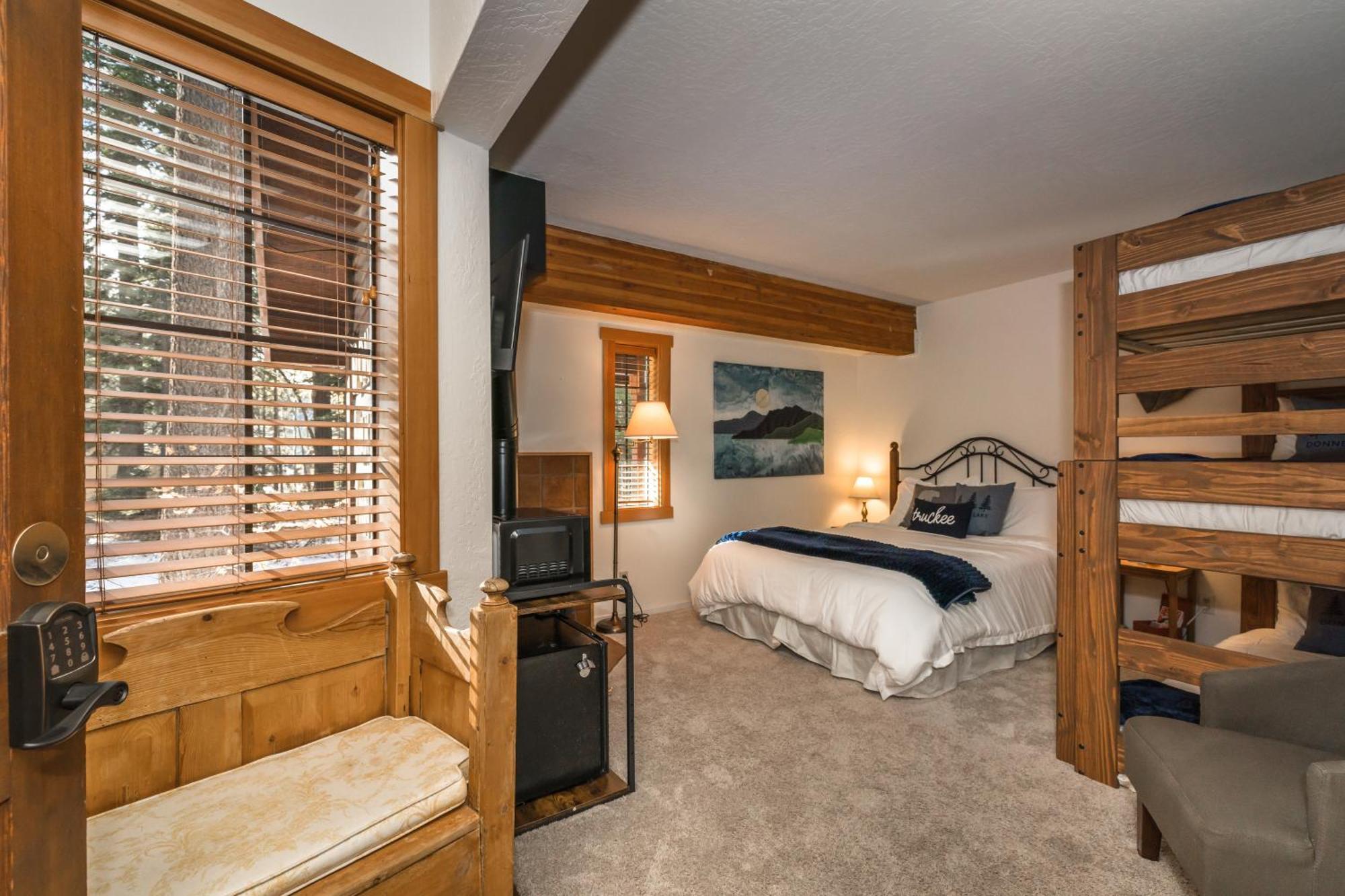 Donner Lake Inn ทรักกี ภายนอก รูปภาพ