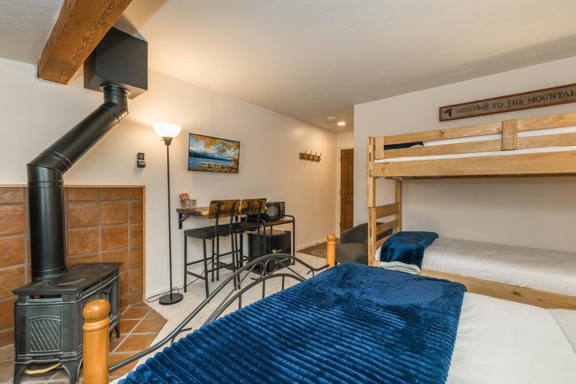 Donner Lake Inn ทรักกี ภายนอก รูปภาพ