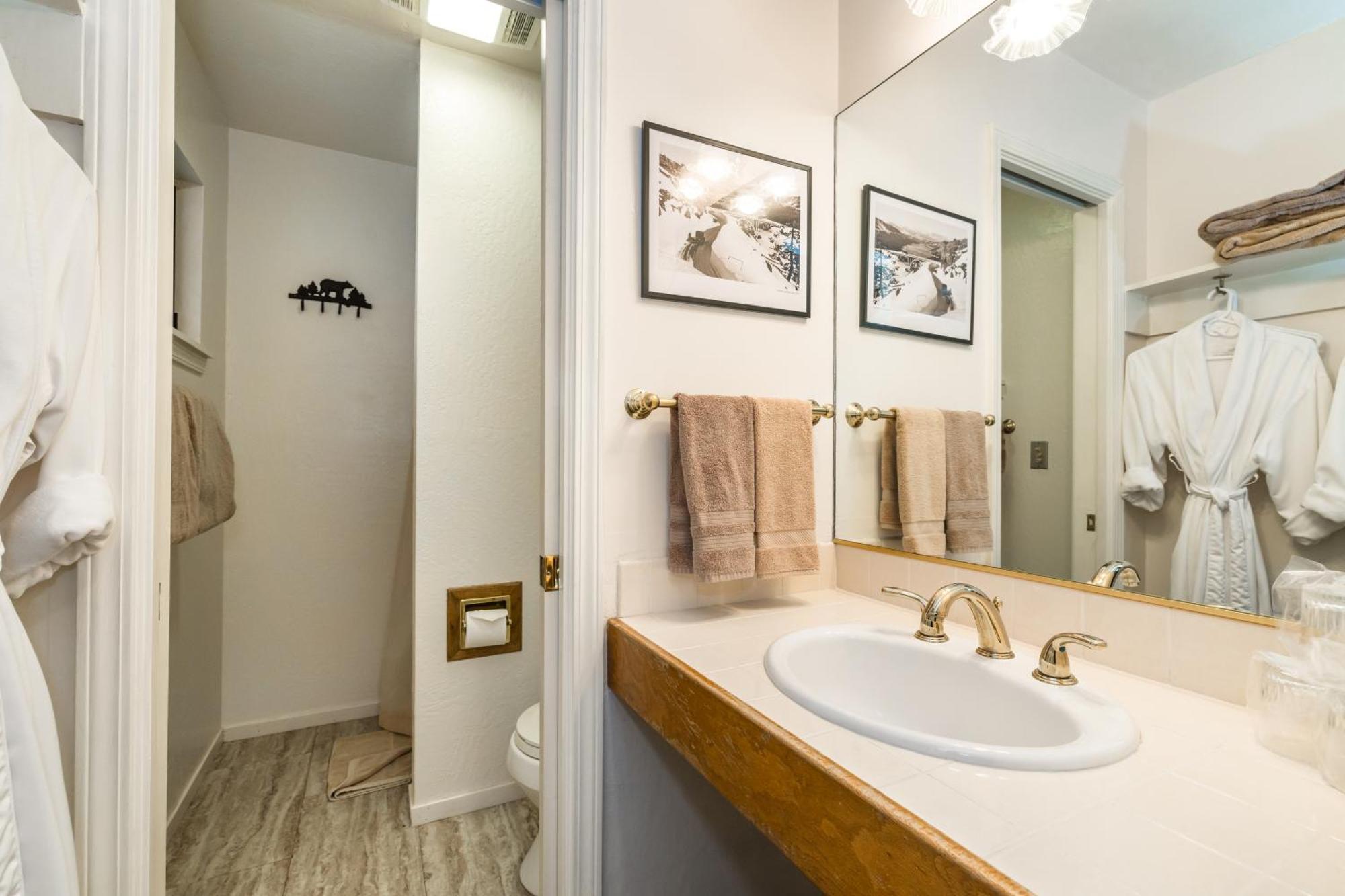 Donner Lake Inn ทรักกี ภายนอก รูปภาพ
